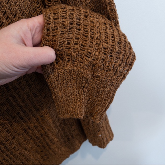 JLUXLABEL Light Brown Open Weave Off the Shoulder Sweater Size Medium Large - Picture 9 of 9